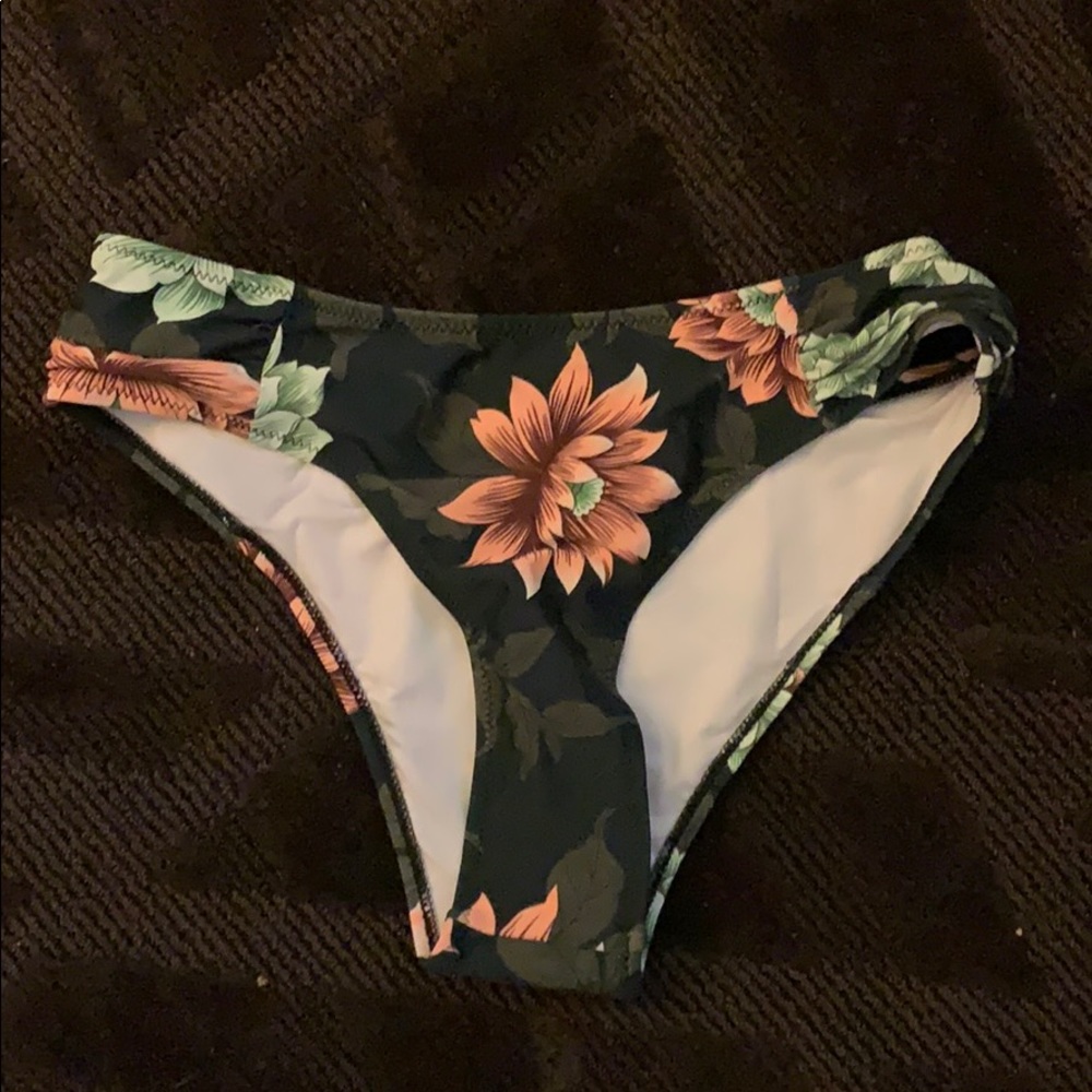 Cupshe Orange Top/Floral Bottoms